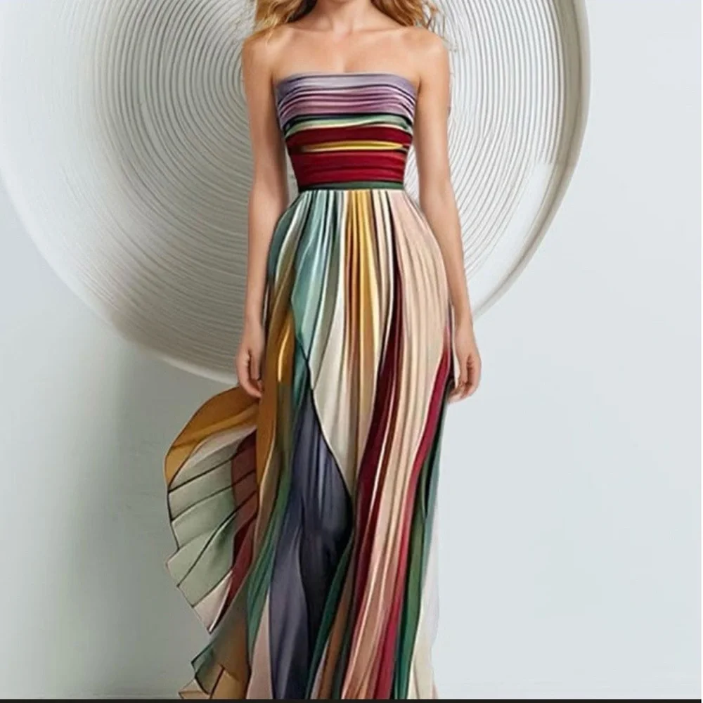 Color Block Pleated
Strapless A-Line Maxi Dress  size S/M - Picture 3 of 6